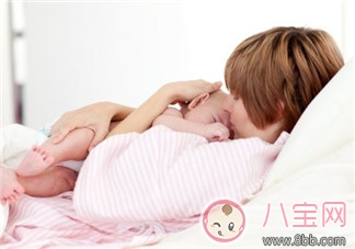 寶寶不睡覺朋友圈說(shuō)說(shuō) 寶寶半夜不睡覺的說(shuō)說(shuō)感慨