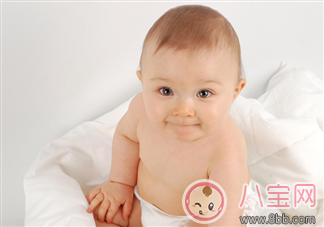 寶寶什么時候可以吃肉 7個月寶寶可以吃肉泥嗎 寶寶什么時候可以吃肉 7個月寶寶可以吃肉泥嗎