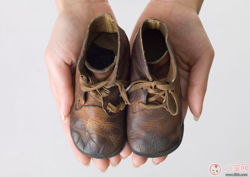 寶寶學走路有必要買機能鞋嗎 如何選購適合學步的寶寶的鞋子 寶寶學走路有必要買機能鞋嗎 如何選購適合學步的寶寶的鞋子