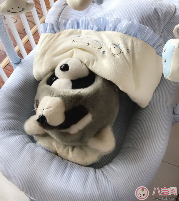 三美嬰便攜式床中床怎么樣 三美嬰新生兒床使用測評