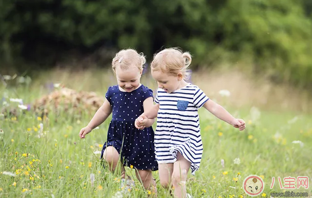 帶孩子出去踏青怎么玩好 孩子踏青出游怎么玩不會太瘋 帶孩子出去踏青怎么玩好 孩子踏青出游怎么玩不會太瘋