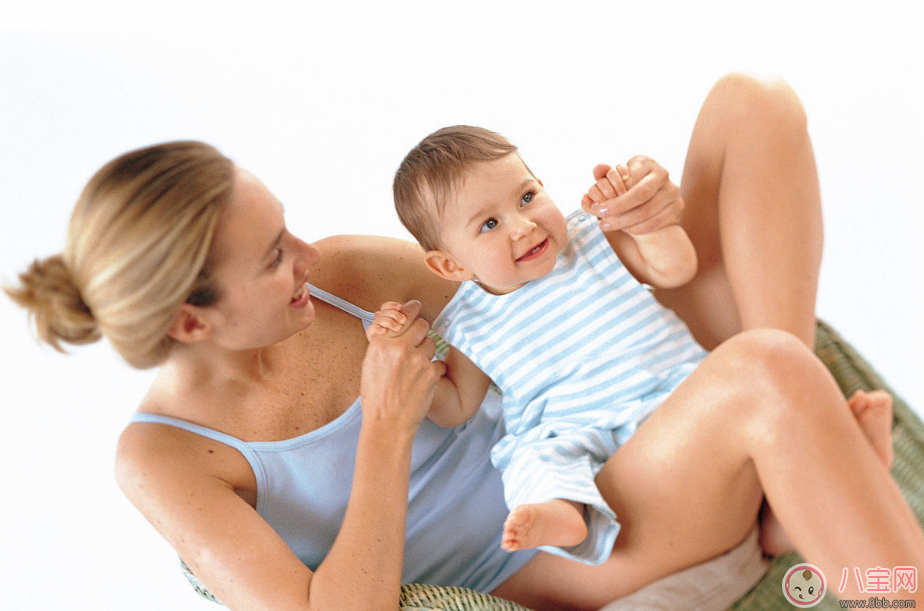 如何正確對待產后抑郁癥患者 產后抑郁怎么自我調節