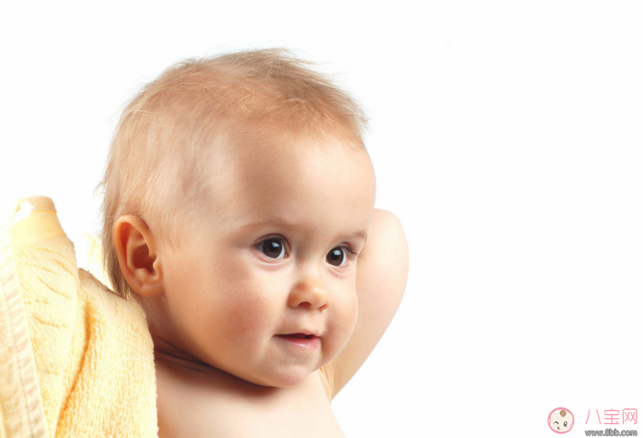 寶寶枕禿就代表缺鈣嗎 如何護理寶寶的頭發(fā)