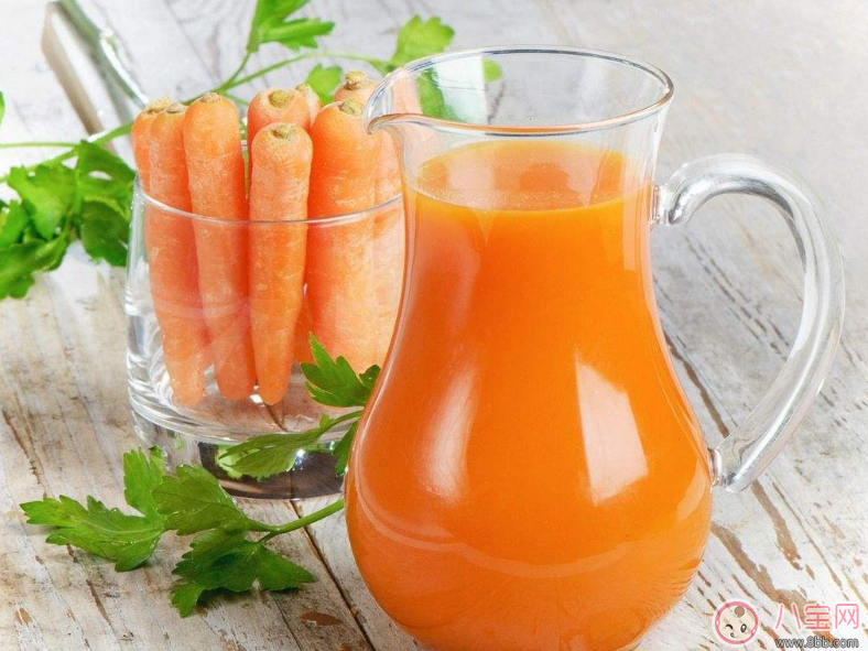 喝胡蘿卜汁能預(yù)防乳腺癌嗎 如何自制胡蘿卜汁