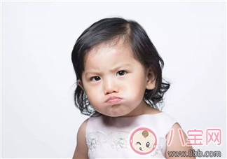 小孩流感發燒幾天能好 小孩流感發燒吃什么好