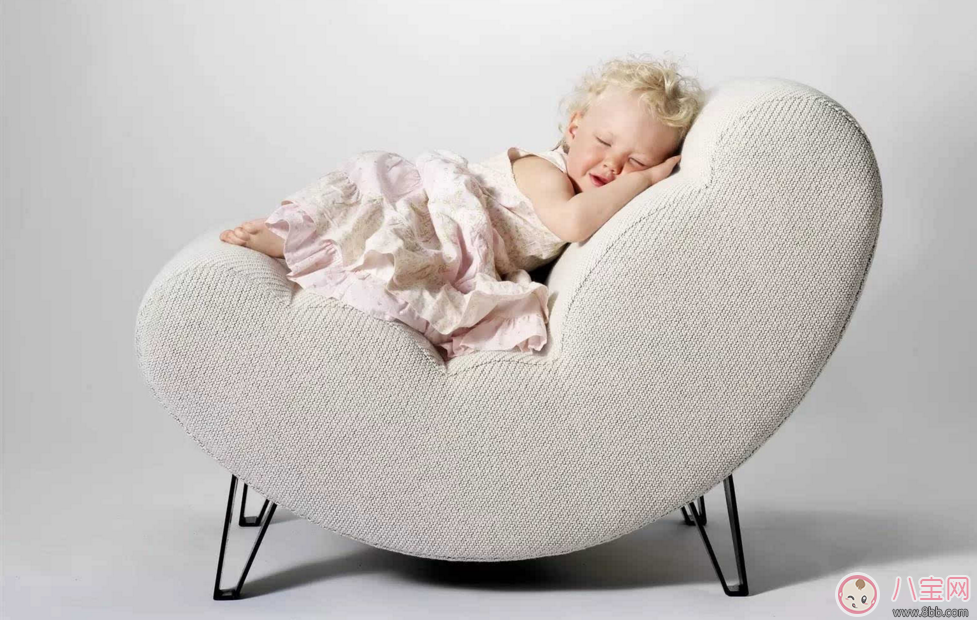 小嬰兒什么時間段是快速生長期 寶寶生長速度過快是怎么回事 小嬰兒什么時間段是快速生長期 寶寶生長速度過快是怎么回事