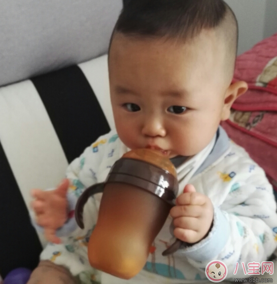 利魯奇硅膠納米銀奶瓶怎么樣 利魯奇奶瓶使用測評 利魯奇硅膠納米銀奶瓶怎么樣 利魯奇奶瓶使用測評