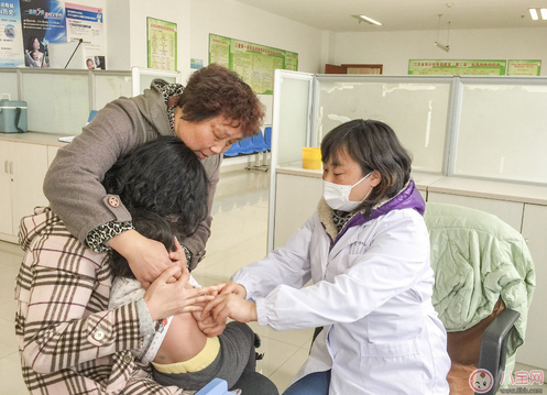 帶孩子打疫苗說說 帶孩子打疫苗心情感慨說說朋友圈 帶孩子打疫苗說說 帶孩子打疫苗心情感慨說說朋友圈