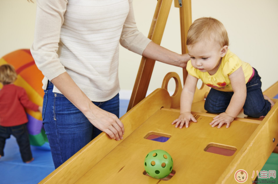 寶寶早教應該從什么時候開始 孩子多大上早教比較合適