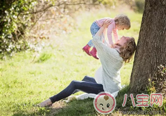 懷孕帶孩子的心情說(shuō)說(shuō) 孕婦帶大寶的句子短語(yǔ)說(shuō)說(shuō) 懷孕帶孩子的心情說(shuō)說(shuō) 孕婦帶大寶的句子短語(yǔ)說(shuō)說(shuō)