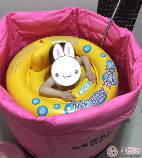 坐著的游泳圈怎么樣 座圈游泳圈對寶寶安全嗎