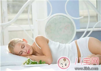 孕晚期腳浮腫怎么辦 孕晚期腳浮腫如何緩解