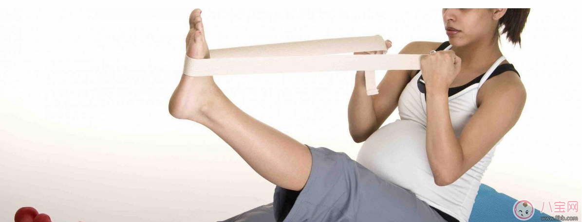 孕晚期腳浮腫怎么辦 孕晚期腳浮腫如何緩解