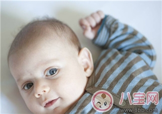 孩子晚上不睡玩鬧的心情說說 孩子玩到晚上不睡覺的感慨句子說說