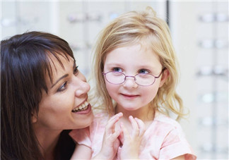 小寶寶近視是遺傳嗎 孩子視力檢查多久做一次