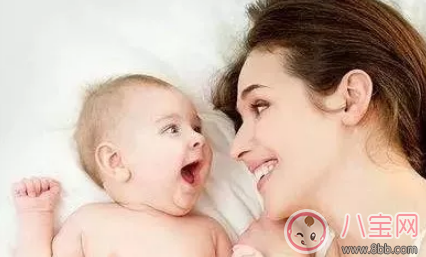 一個月寶寶怎么做聽覺訓練 新生兒寶寶怎么訓練聽覺能力