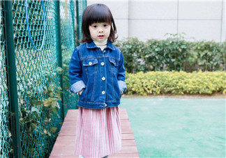 一晃孩子長(zhǎng)大了的心情感慨 感嘆孩子長(zhǎng)大的心情句子