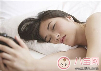 凌晨三四點醒來就睡不著怎么辦 3到5點醒來是什么原因