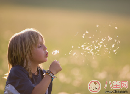 孩子春游朋友圈說(shuō)說(shuō) 孩子春游曬圖心情說(shuō)說(shuō)