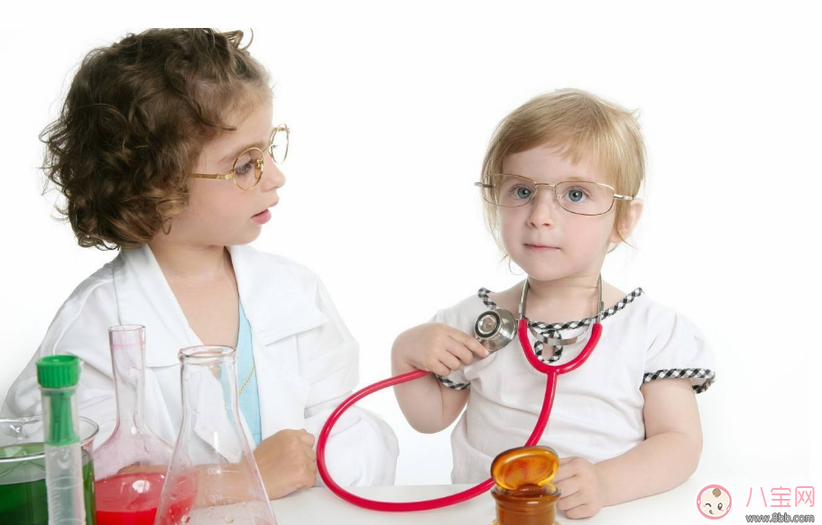 孩子剛學(xué)會(huì)說(shuō)話不乖怎么回事 孩子學(xué)說(shuō)話有哪些行為 孩子剛學(xué)會(huì)說(shuō)話不乖怎么回事 孩子學(xué)說(shuō)話有哪些行為