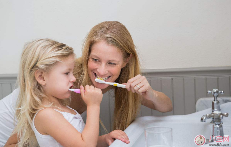 手足口病如何護理 家長怎樣預防和護理寶寶手足口病