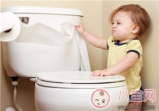 怎樣教1歲多的孩子自己大小便 如何教導(dǎo)寶寶自己上廁所 怎樣教1歲多的孩子自己大小便 如何教導(dǎo)寶寶自己上廁所