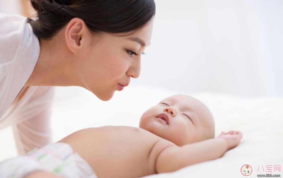 孩子什么時(shí)候脫紙尿褲比較好 孩子最佳脫紙尿褲時(shí)間推薦