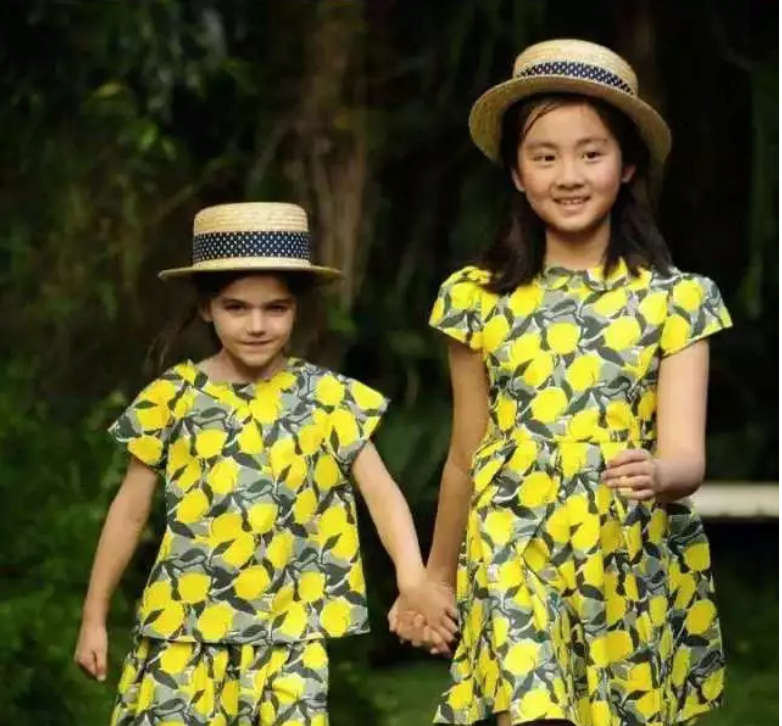 星二代走秀誰最有范 孩子太早接觸社會有什么影響