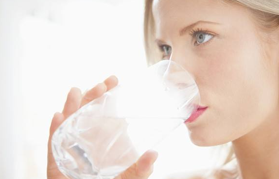 坐月子為什么會上火 坐月子上火吃什么降火快 坐月子為什么會上火 坐月子上火吃什么降火快