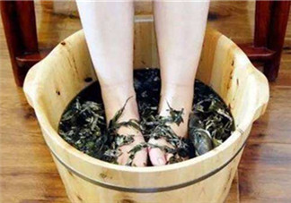 經期可以用艾葉泡腳嗎 哪些人不適合艾葉泡腳
