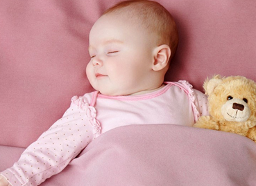 嬰兒頭型不正怎么辦 寶寶頭型幾個月定型 嬰兒頭型不正怎么辦 寶寶頭型幾個月定型