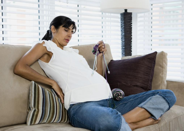 孕晚期關(guān)節(jié)痛是怎么回事 孕后期關(guān)節(jié)痛生完了多久能好