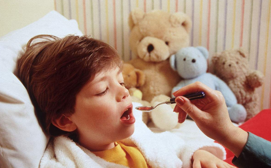 寶寶腹瀉有必要用丁桂兒臍貼嗎 寶寶腹瀉用什么藥比較好