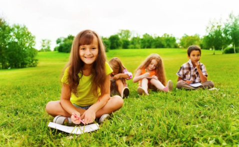 如何選擇適合孩子的英文讀本 不同年齡段的孩子怎么選擇英語學習書