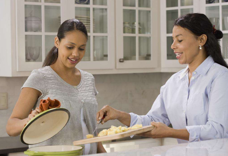 孕婦吃土豆為什么導致胎兒畸形 孕婦怎樣吃土豆才安全