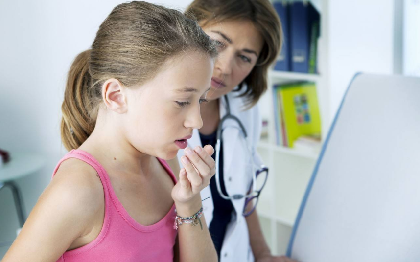 孩子咳嗽的時候不能吃哪些東西 孩子咳嗽應該怎么做比較好2018