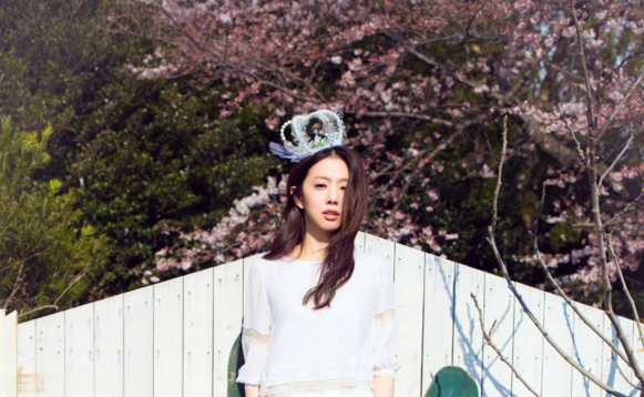 丁文琪孕肚很大是生兒子嗎 丁文琪7月孕照照片