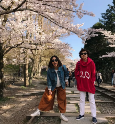 丁文琪孕肚很大是生兒子嗎 丁文琪7月孕照照片