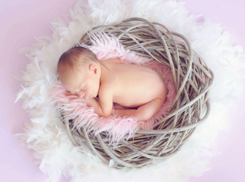 生二寶千金報喜朋友圈 二胎喜得千金的心情說說句子短信