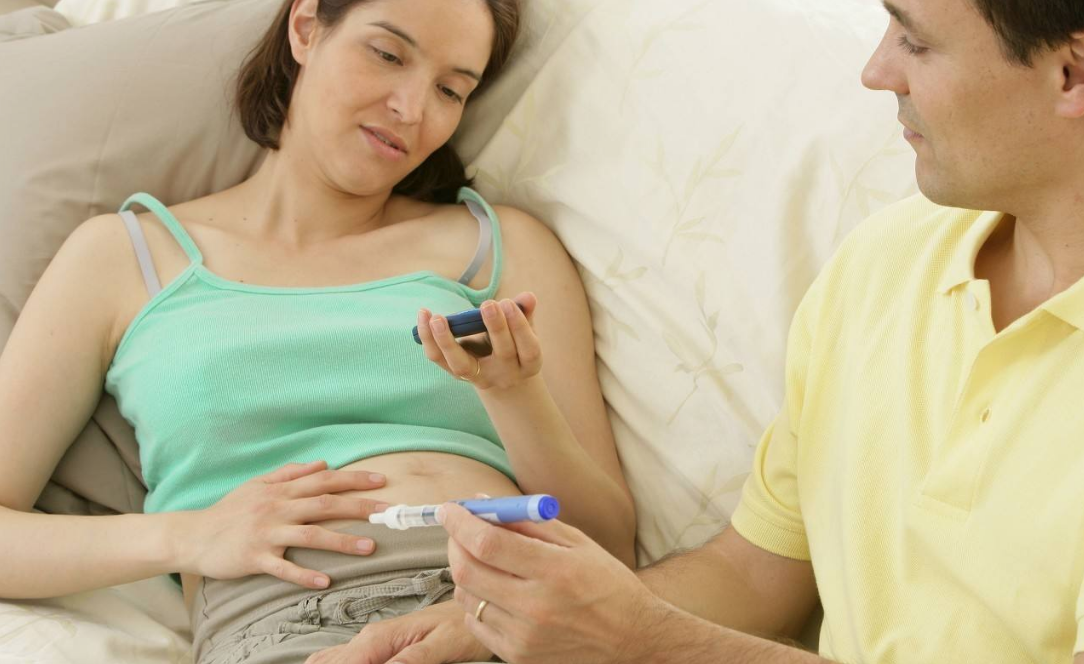 孕婦患糖尿病的癥狀有哪些 孕期糖尿病怎么引起的 孕婦患糖尿病的癥狀有哪些 孕期糖尿病怎么引起的