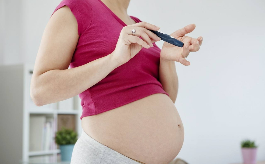 妊娠期糖尿病診斷標準是什么 孕期糖尿病如何治療
