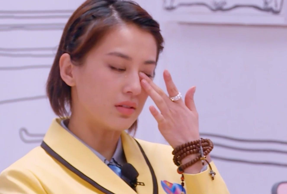 媽媽是超人3黃圣依的包包是什么牌子 黃圣依的包包為什么打馬賽克