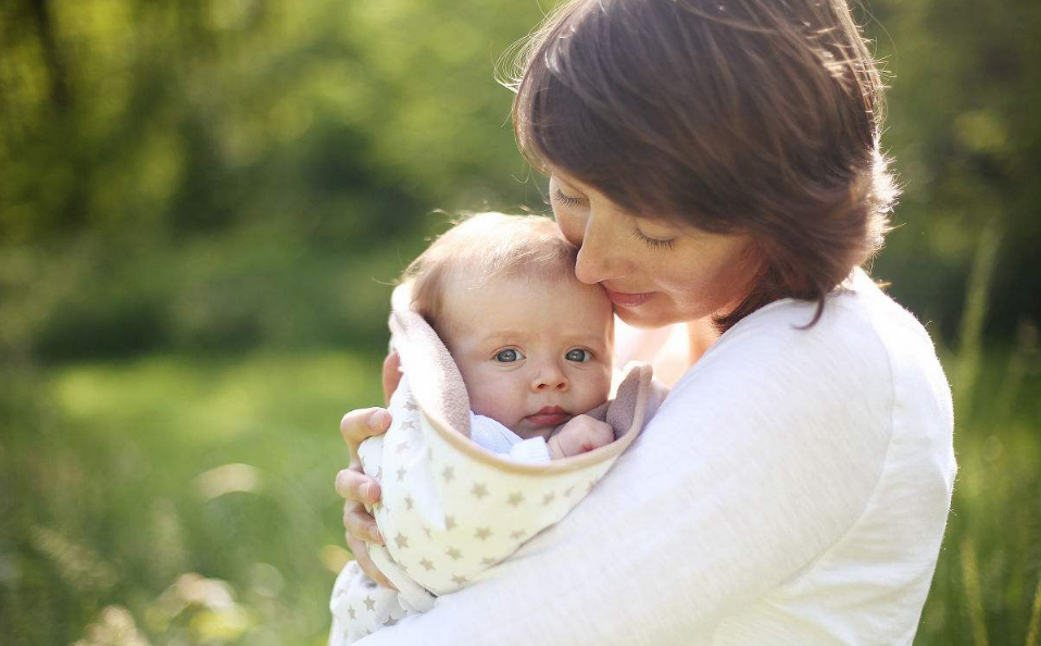 孕婦卸貨的心情句子說說 終于卸貨了激動緊張的感慨說說 孕婦卸貨的心情句子說說 終于卸貨了激動緊張的感慨說說