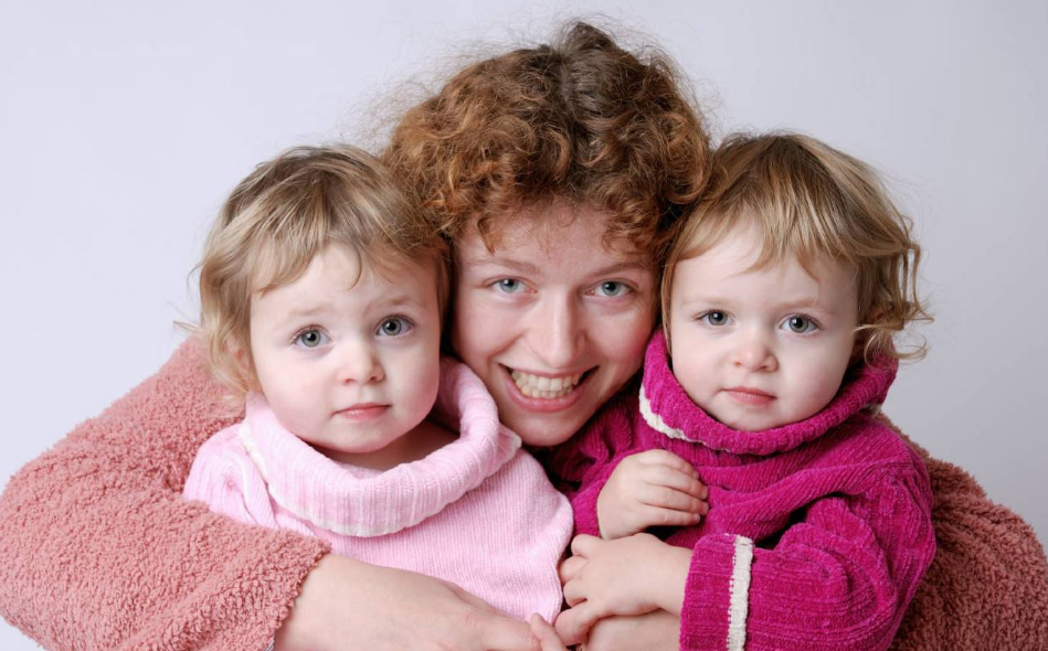 懷了雙胞胎的心情說說 懷雙胞胎意外的說說