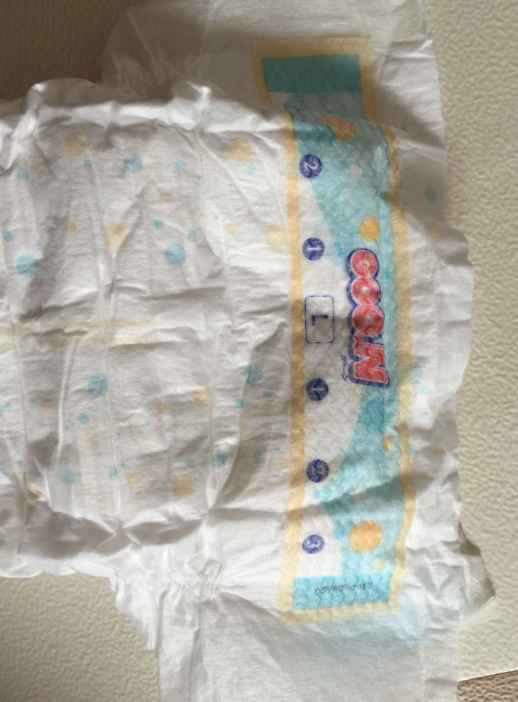 大王棉花糖和moony哪個好 大王棉花糖和尤妮佳紙尿褲對比測評