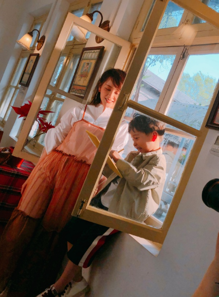 媽媽是超人大麟子左撇子引發家庭矛盾 寶寶是左撇子怎么辦