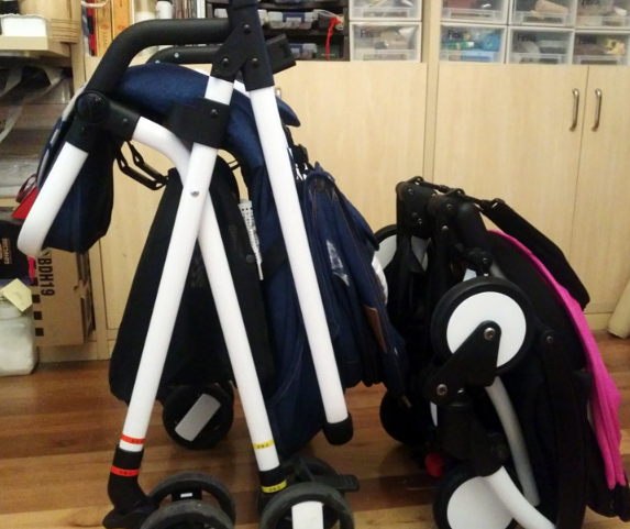 feefee折疊嬰兒車怎么樣 feefee折疊嬰兒車好用嗎