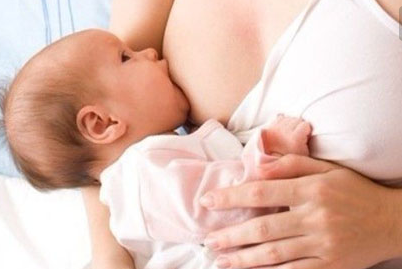 寶寶濕疹跟母乳有關(guān)嗎 吃母乳引起寶寶濕疹怎么辦 寶寶濕疹跟母乳有關(guān)嗎 吃母乳引起寶寶濕疹怎么辦