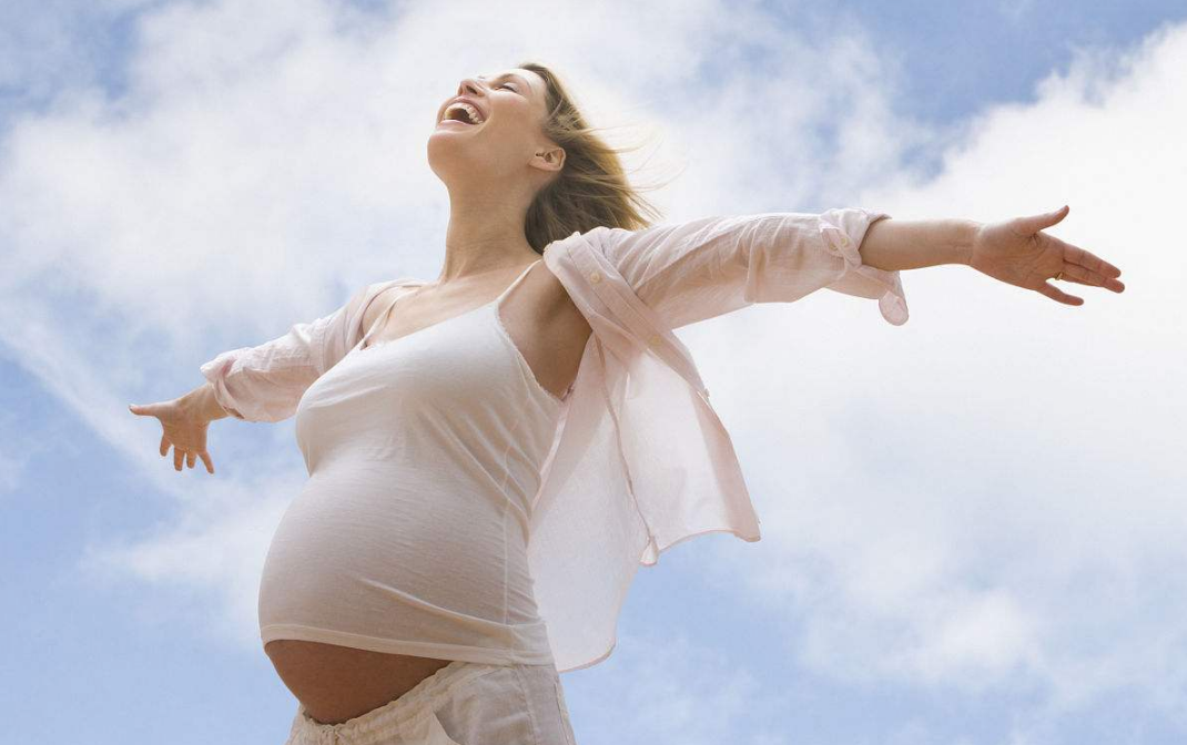 孕期應該如何選購衣服 2018孕婦裝的選購和穿著 孕期應該如何選購衣服 2018孕婦裝的選購和穿著