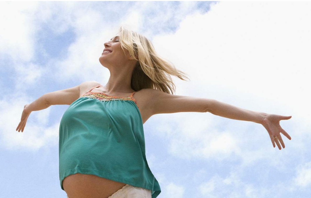 孕期應該如何選購衣服 2018孕婦裝的選購和穿著 孕期應該如何選購衣服 2018孕婦裝的選購和穿著